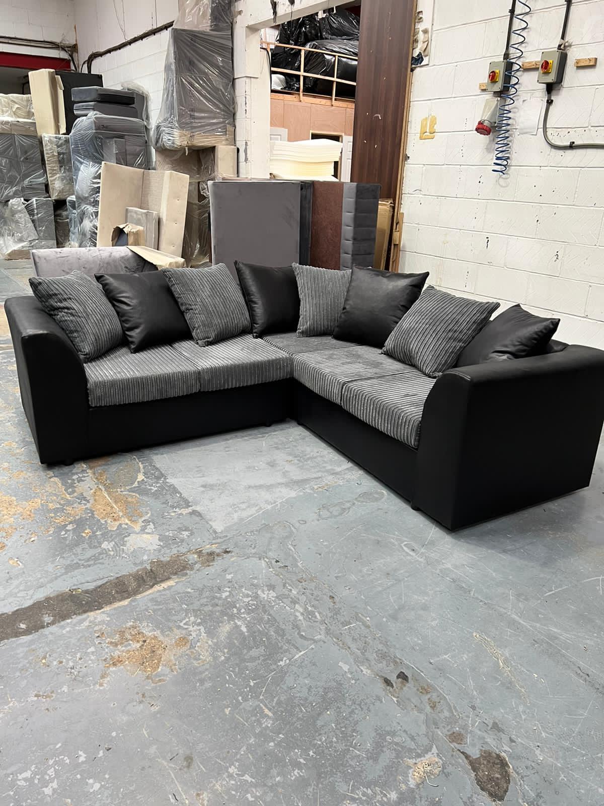 "Luxury Jumbo Cord Corner Sofas: Style & Comfort for UK Homes"