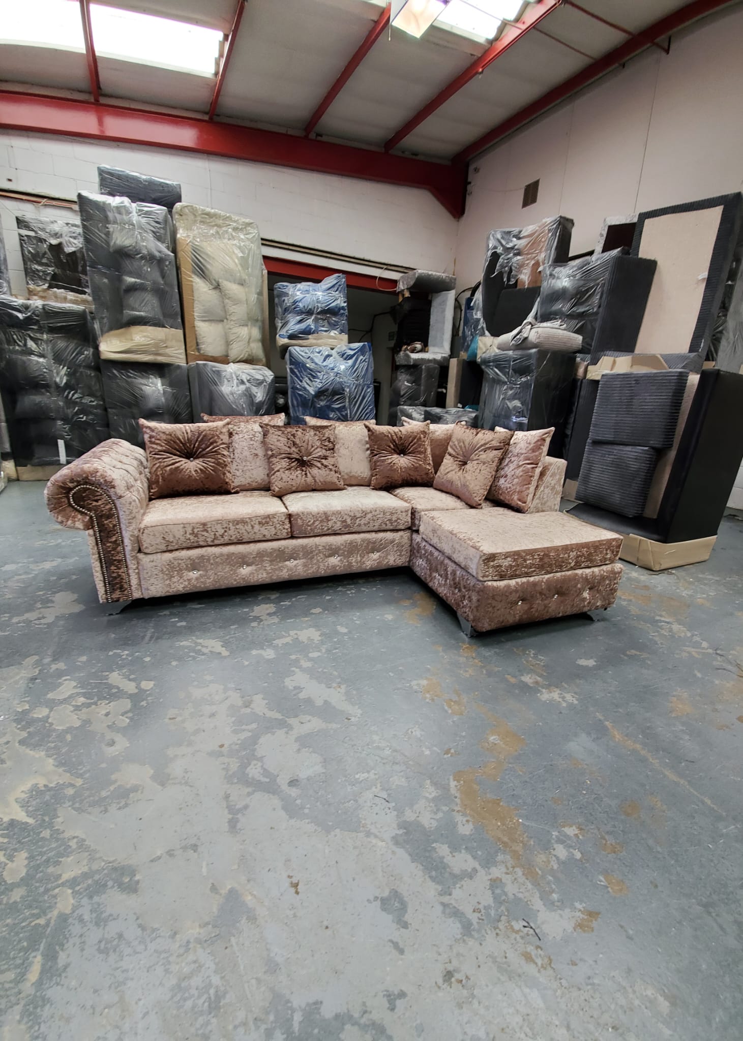 "Ashwin Velvet Sofa Collection: Luxurious Sofas & Corner Sets for Your Living Room"