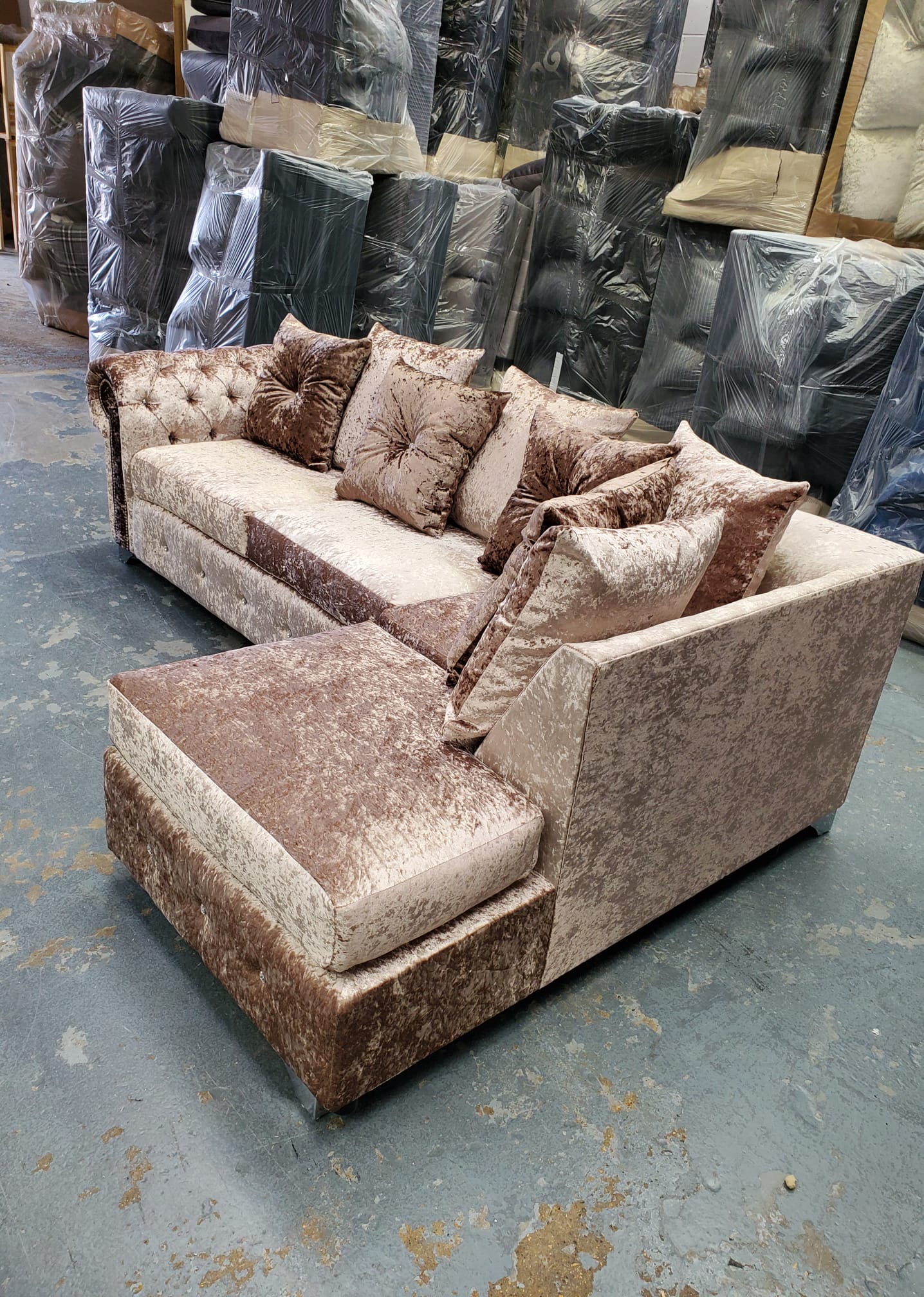 "Ashwin Velvet Sofa Collection: Luxurious Sofas & Corner Sets for Your Living Room"