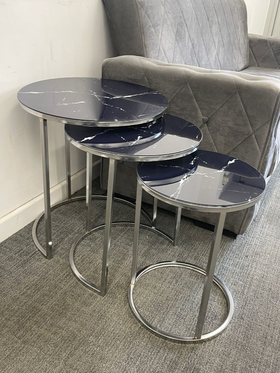 Small Glassy Coffee Table Set