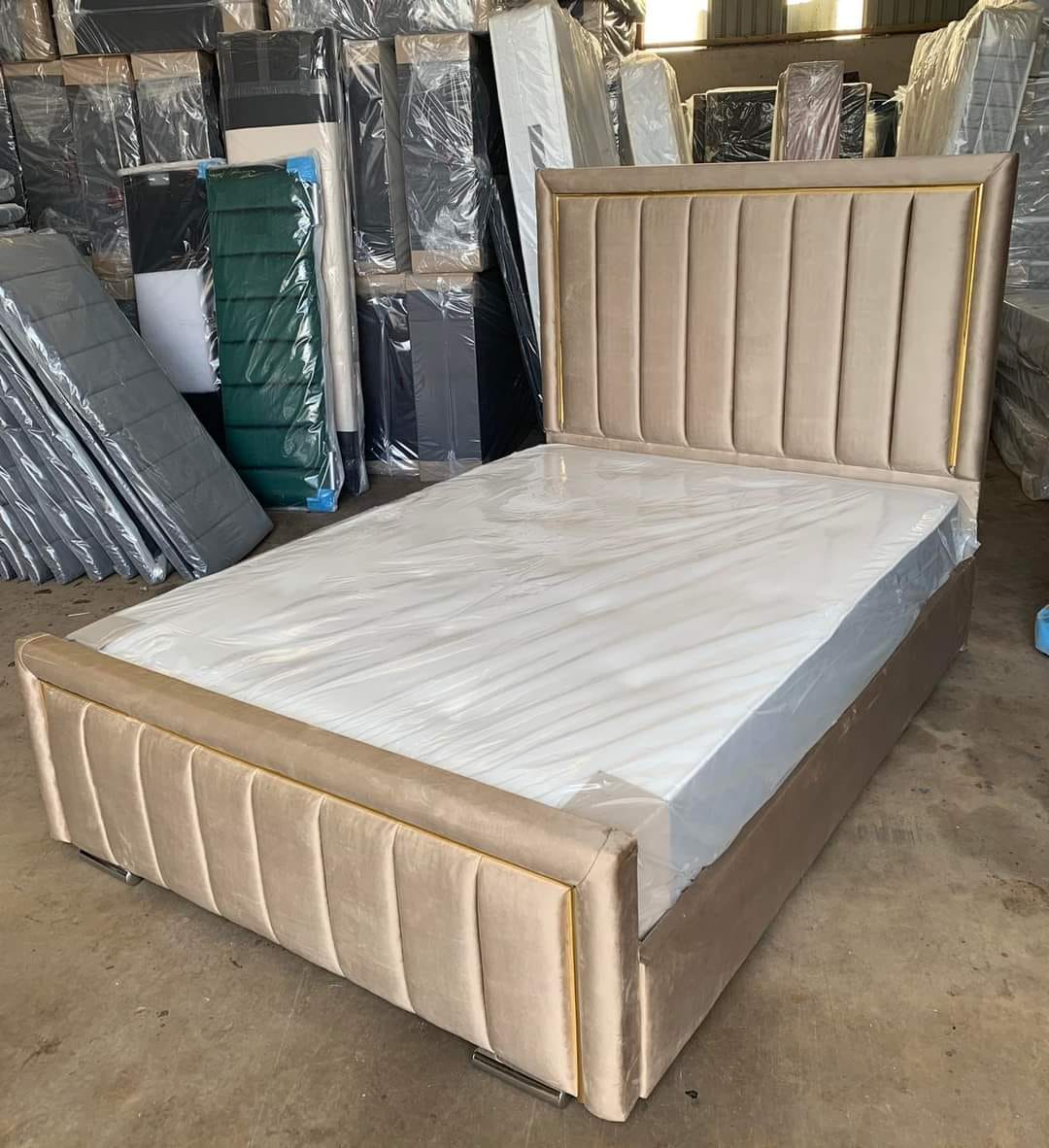 Panel Bed – Stylish Wooden Frame with Mattress