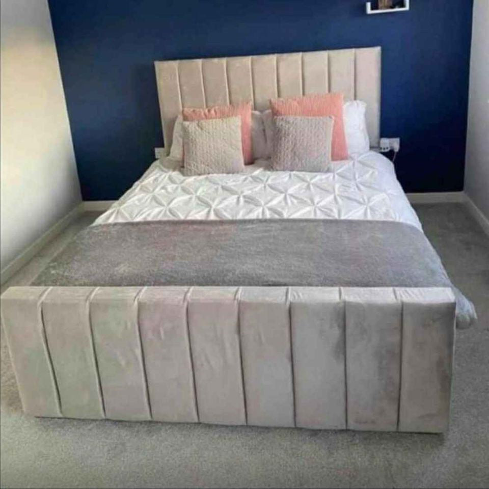 Panel Bed – Stylish Wooden Frame with Mattress