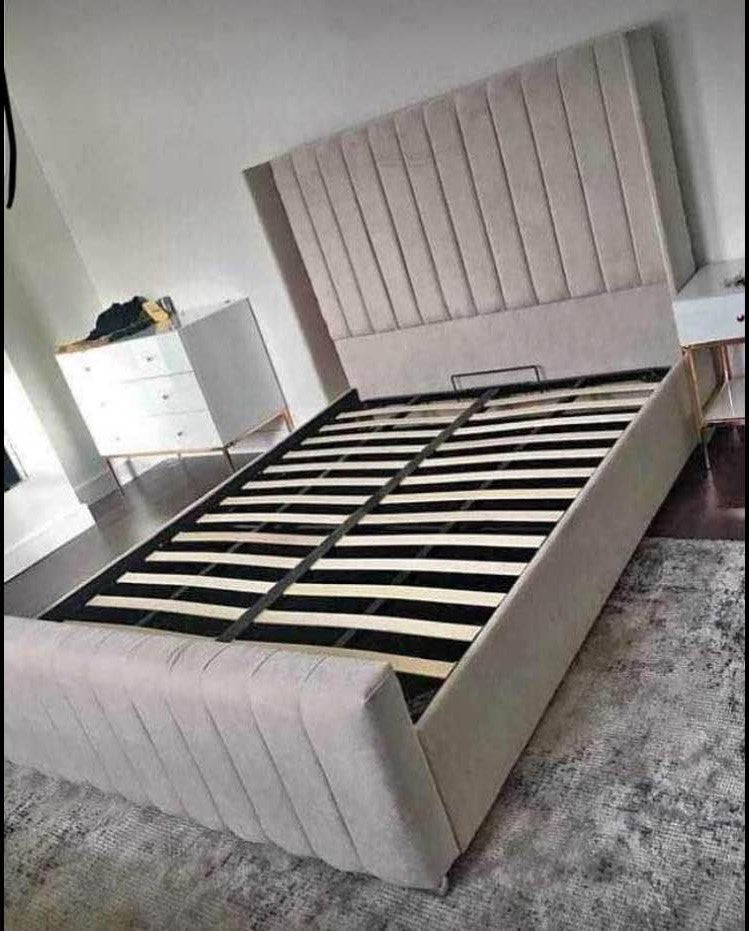 Panel Bed – Stylish Wooden Frame with Mattress