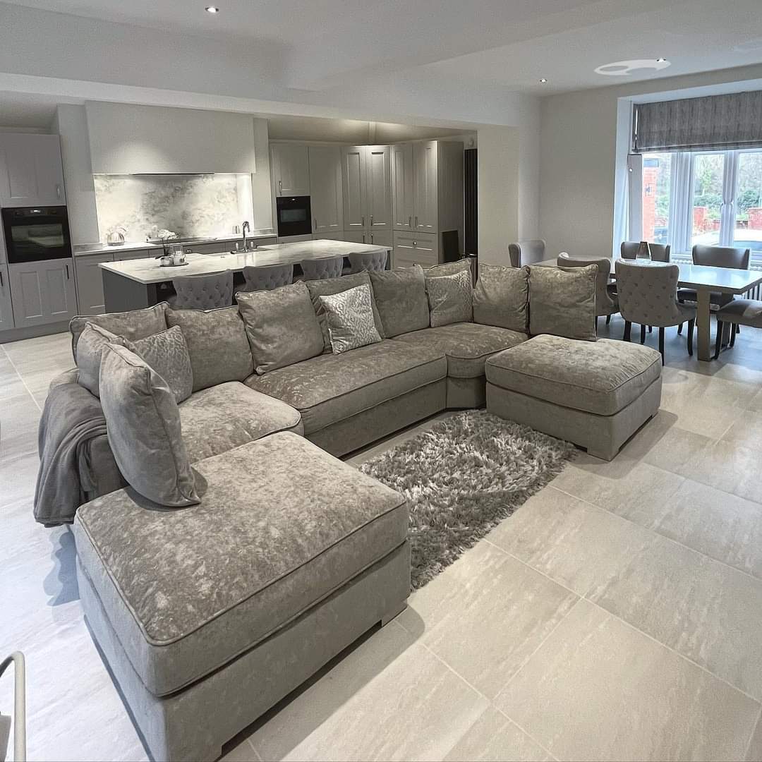 Large Bishop U-Shape Sofa with removable 2x Large stools, high/scater back cushions