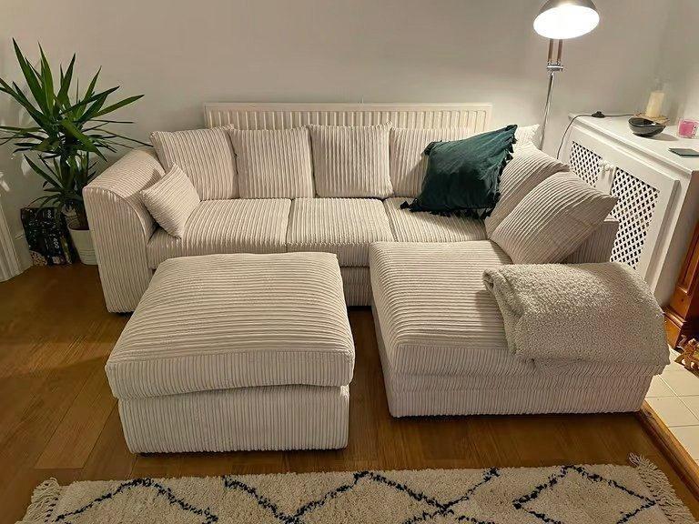 "Luxury Jumbo Cord Corner Sofas: Style & Comfort for UK Homes"