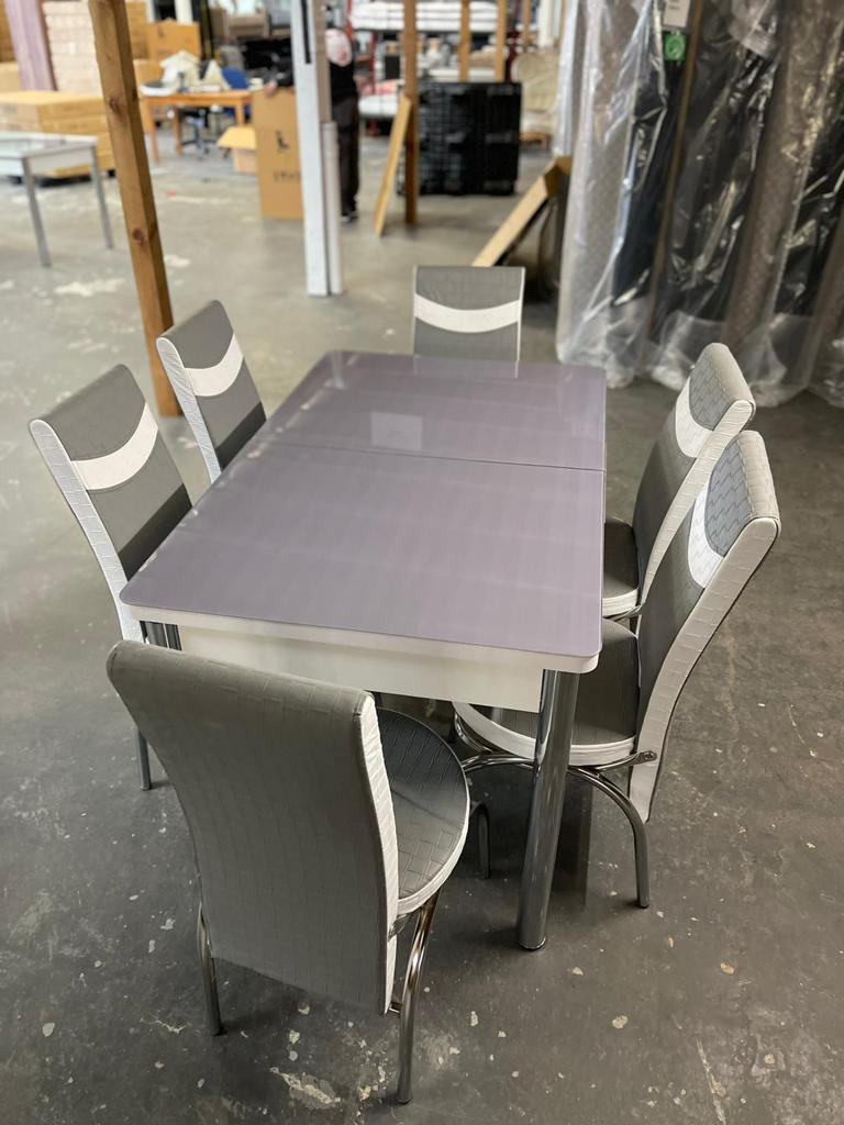 Versace and Bubble Dinning Table with Chairs