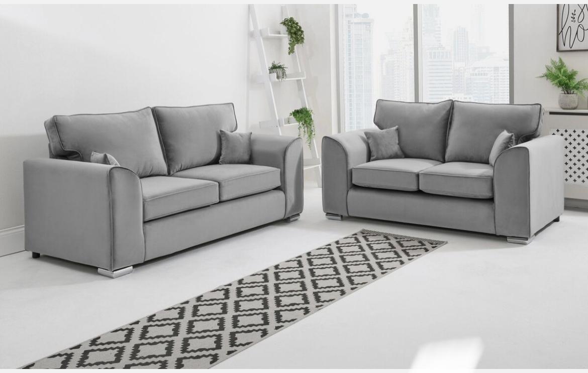 Plush Velvet Sofa Matrix Furniture - Main Image